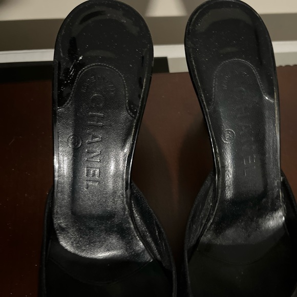 Authentic Chanel Heels - Picture 2 of 8